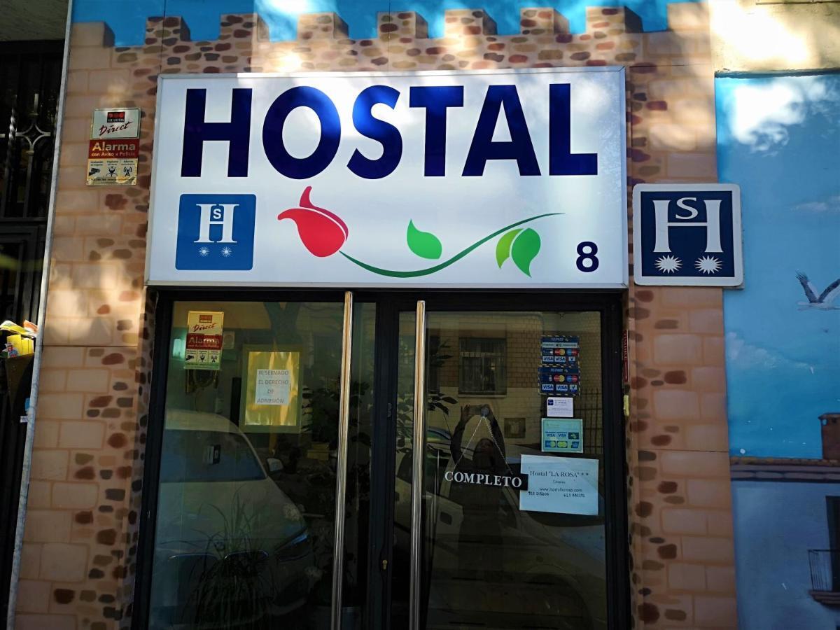 Hostal La Rosa Caces Extérieur photo